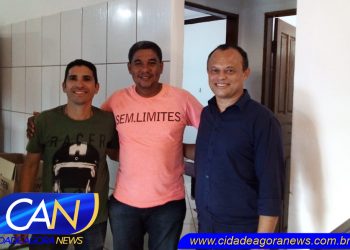 Reinaldo Farofa e Drº Moisés Damasceno participam de implantação do Projeto Verão em Trancoso