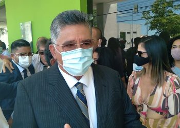 Jânio e Paulinho Tôa Tôa são empossados em Porto Seguro