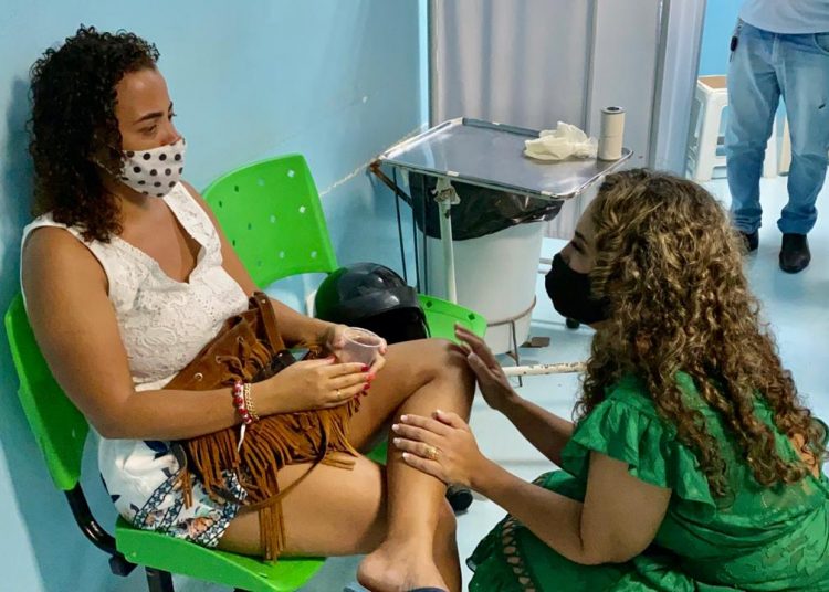 Cordélia visita Hospital Regional