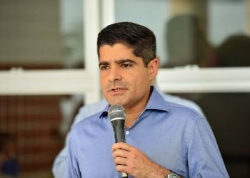 ACM Neto visita Eunápolis para discutir sobre gestão inovadora