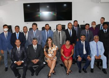 Jânio anuncia equipe de Governo e reforma administrativa