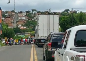 Protestos contra o lockdown se espalham por cidades do interior da Bahia