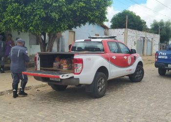 11ºGBM entrega mais 100 cestas básicas a pessoas em situação de vulnerabilidade social