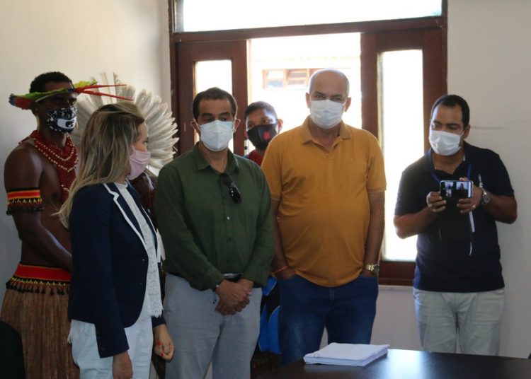 Porto Seguro: Reunião com Prefeitura, FUNAI e lideranças indígenas tem participação online de representantes do IPHAN.