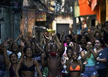 Presidente Bolsonaro parabeniza polícia após operação  no Jacarezinho