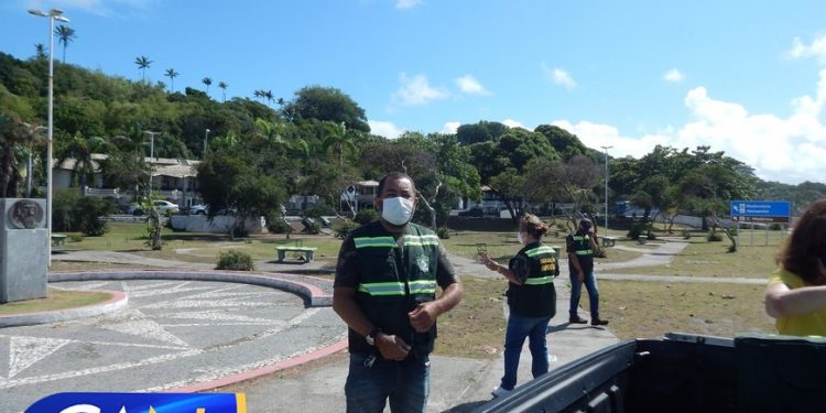 Secretaria de Meio Ambiente de Porto Seguro apresenta nova frota e distribui mudas e árvores frutíferas