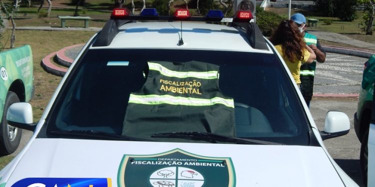 Secretaria de Meio Ambiente de Porto Seguro apresenta nova frota e distribui mudas e árvores frutíferas