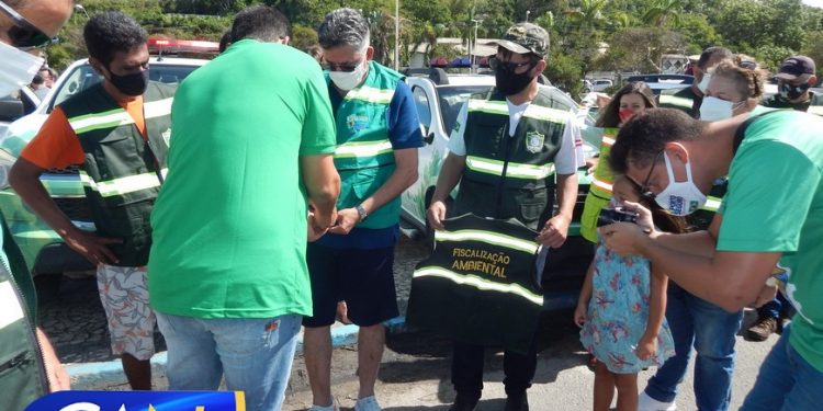 Secretaria de Meio Ambiente de Porto Seguro apresenta nova frota e distribui mudas e árvores frutíferas