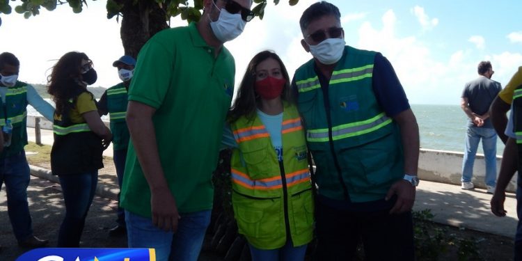 Secretaria de Meio Ambiente de Porto Seguro apresenta nova frota e distribui mudas e árvores frutíferas