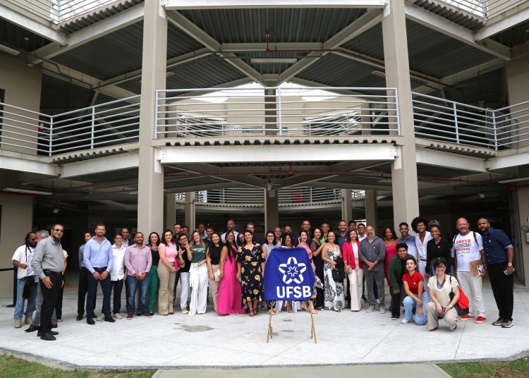 TEIXEIRA DE FDREITAS | Jerônimo e Lula participam da inauguração do novo Núcleo Pedagógico da UFSB