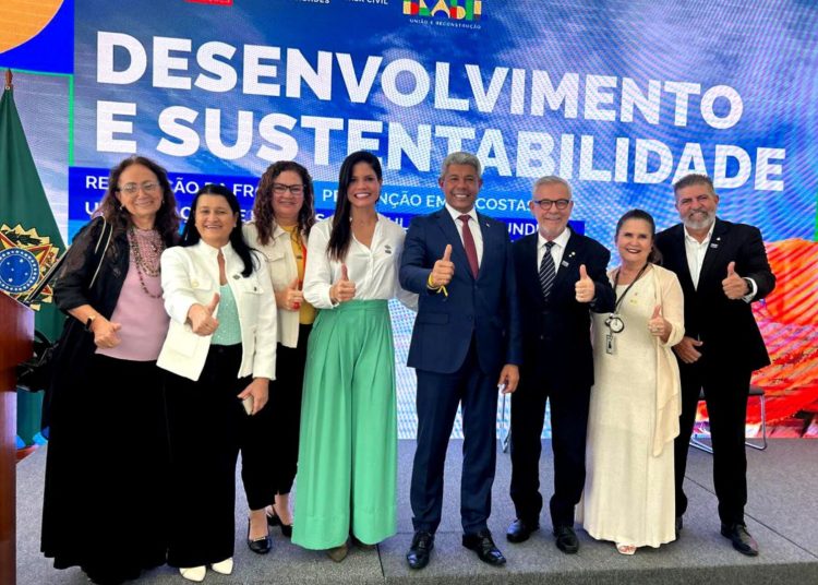 VEREDA | Produção de farinha de mandioca em nova unidade de beneficiamento deve injetar R$ 4 milhões de reais por ano na economia do município