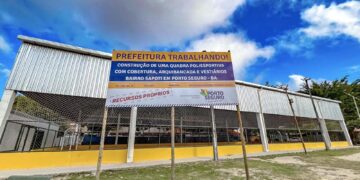 PORTO SEGURO | Prefeitura constrói quadra poliesportiva nova no bairro Sapoti